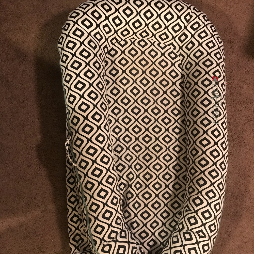 Dockatot Grand